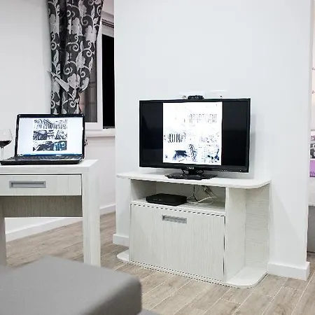 4 In 4* 스플리트